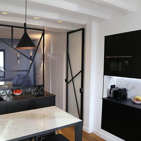 Appartement Face Mer Avec Terrasse Et Parking Trouville-sur-Mer Kültér fotó