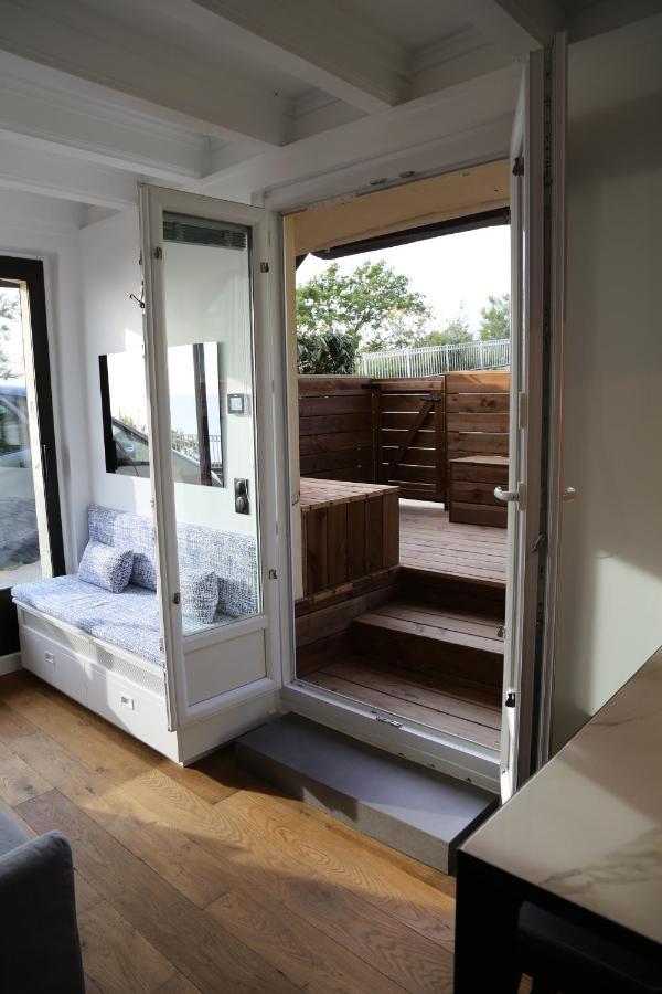 Appartement Face Mer Avec Terrasse Et Parking Trouville-sur-Mer Kültér fotó